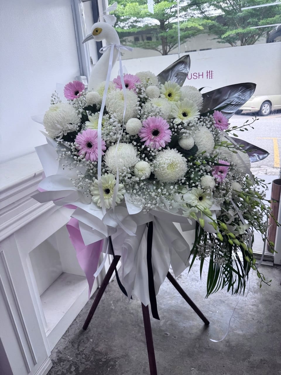 Nirvana Funeral Flowers Stand Delivery in Sg Besi