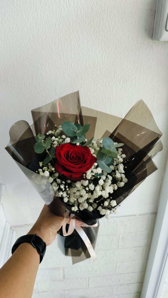 Same-Day Flower Delivery in klang Valley