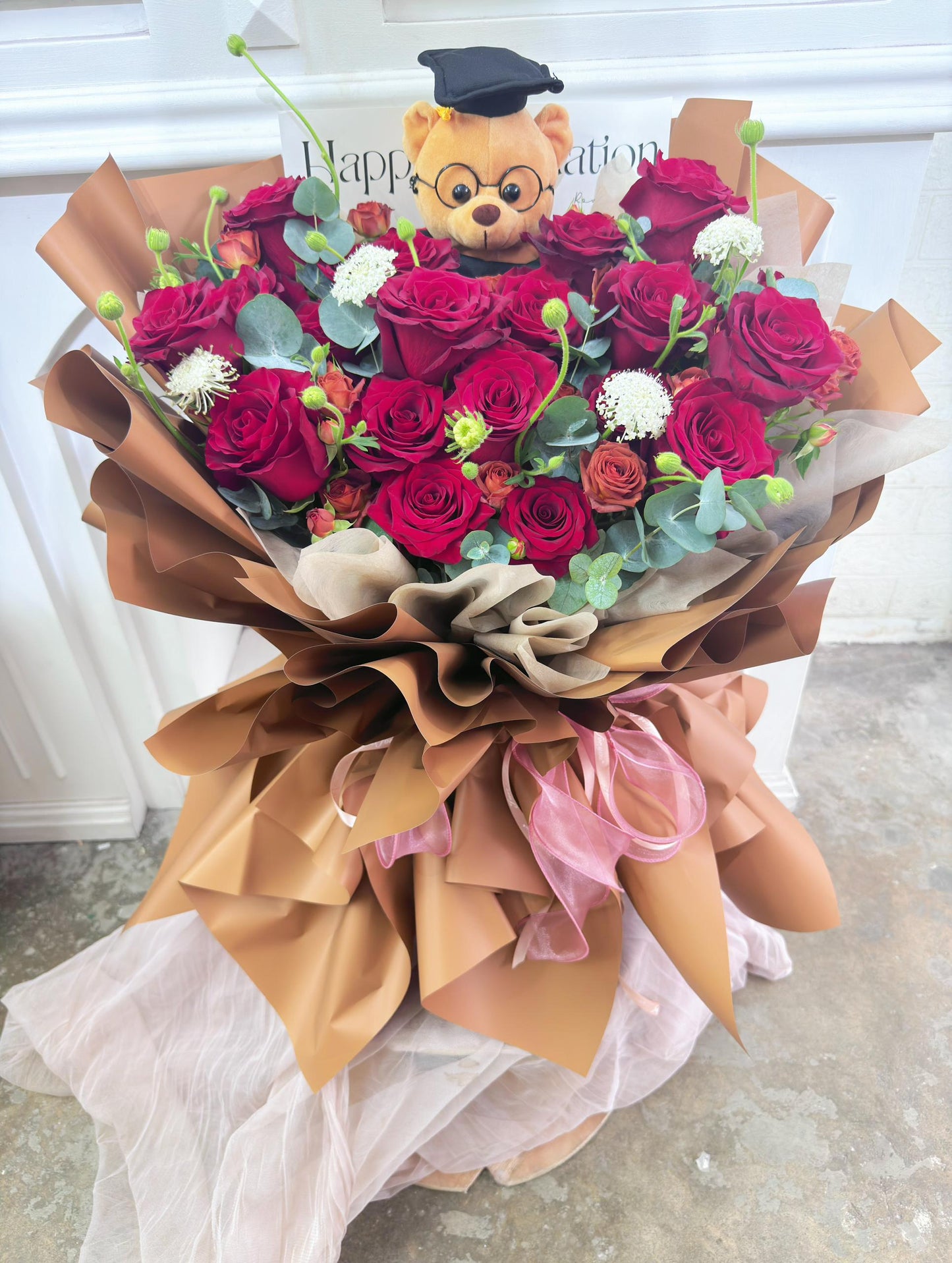 Celebrate Graduation with Beautiful Roses & Convo Bear Bouquet in KL