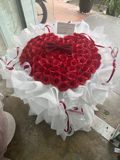 99-Stalks Red Suxing Soap Rose Bouquet SF15