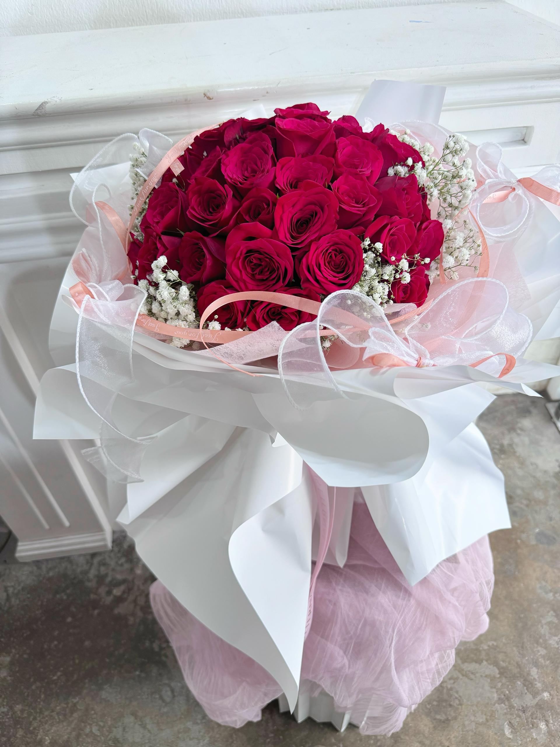 Brithday Red Rose Flower - Same Day Delivery in Kuchai Lama 