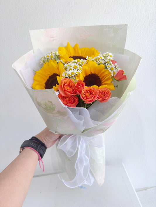 Sunflower Bouquet Delivery in Taman Seputeh