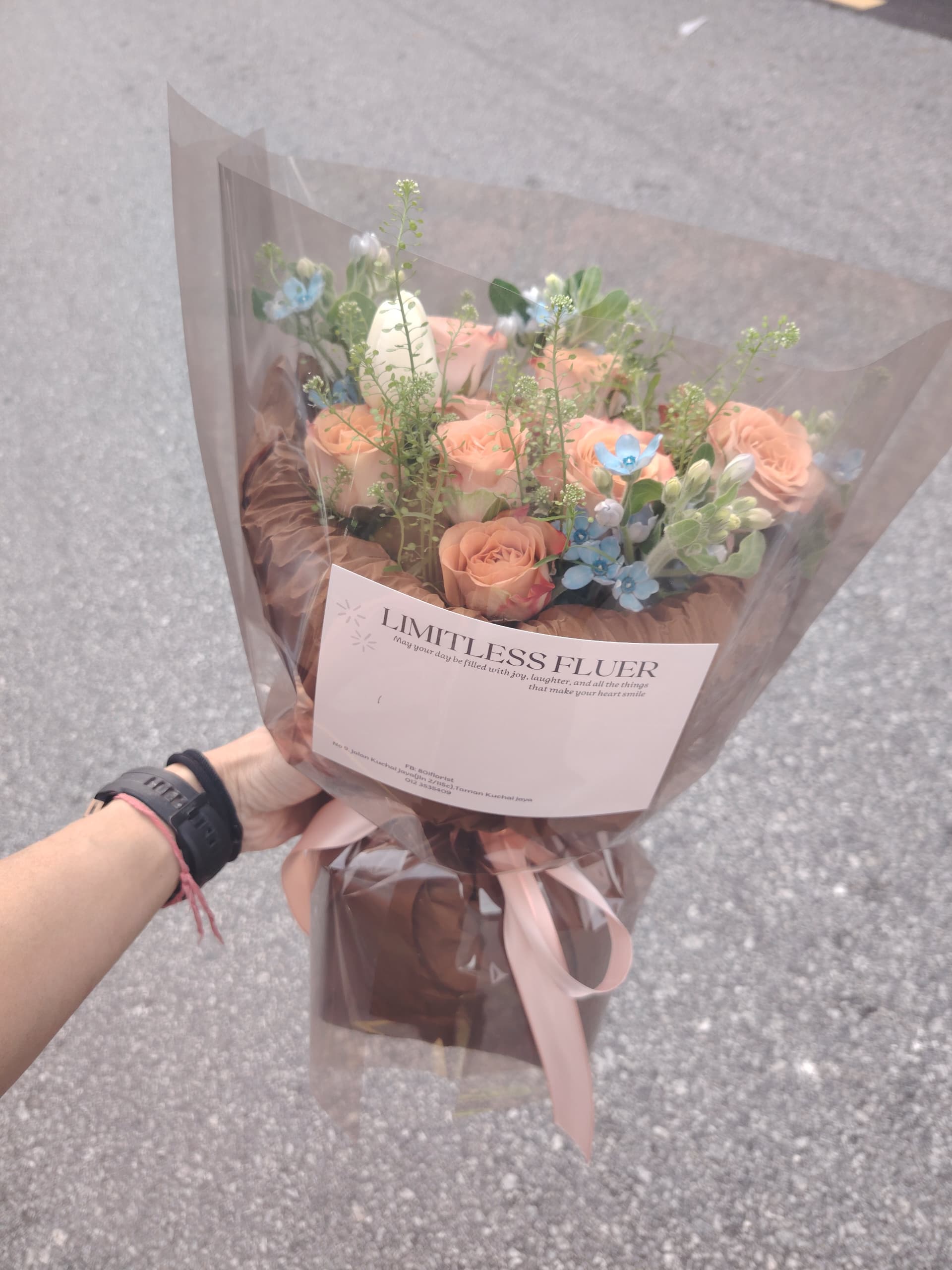 Valentine’s Day Flower Bouquet Delivery in Puchong 