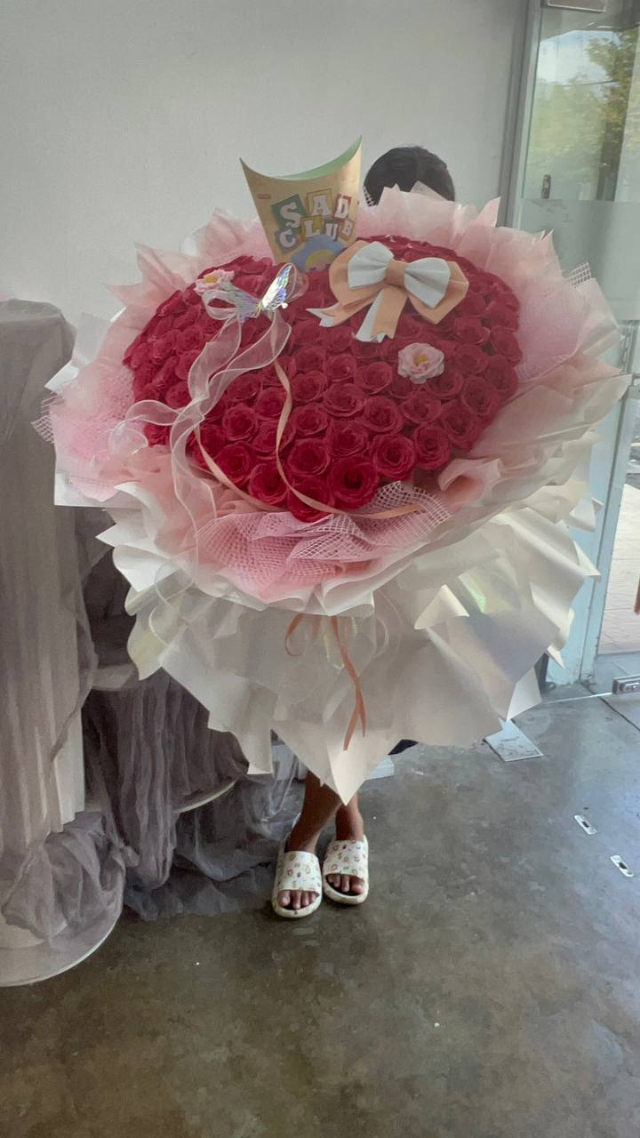 Valentine’s Jumbo Suxing Soap Rose Bouquet – Sri Petaling