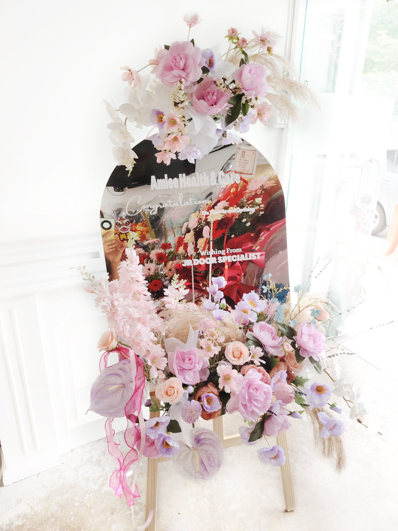  Unique mirror stand with artificial flower-delivery to KL, Sri Petaling, Bukit Jalil and Selangor from florist Kuchai Lama.