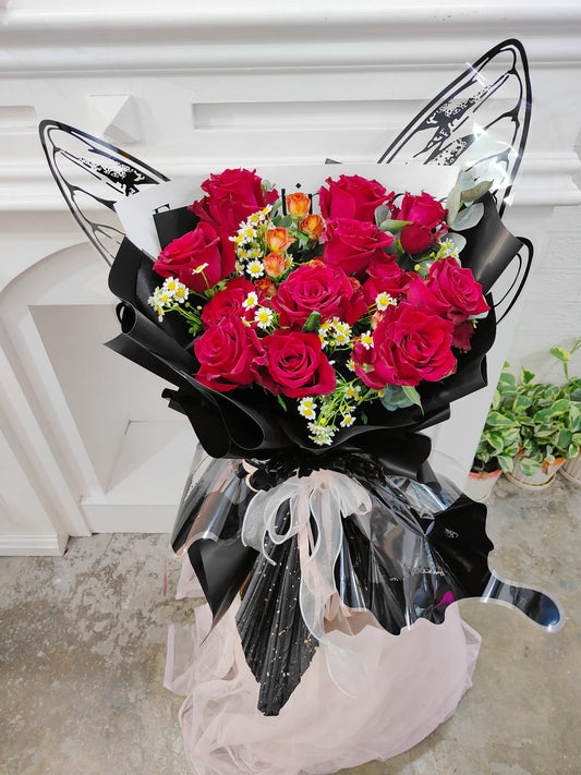 Flower Bouquet | Butterfly Red