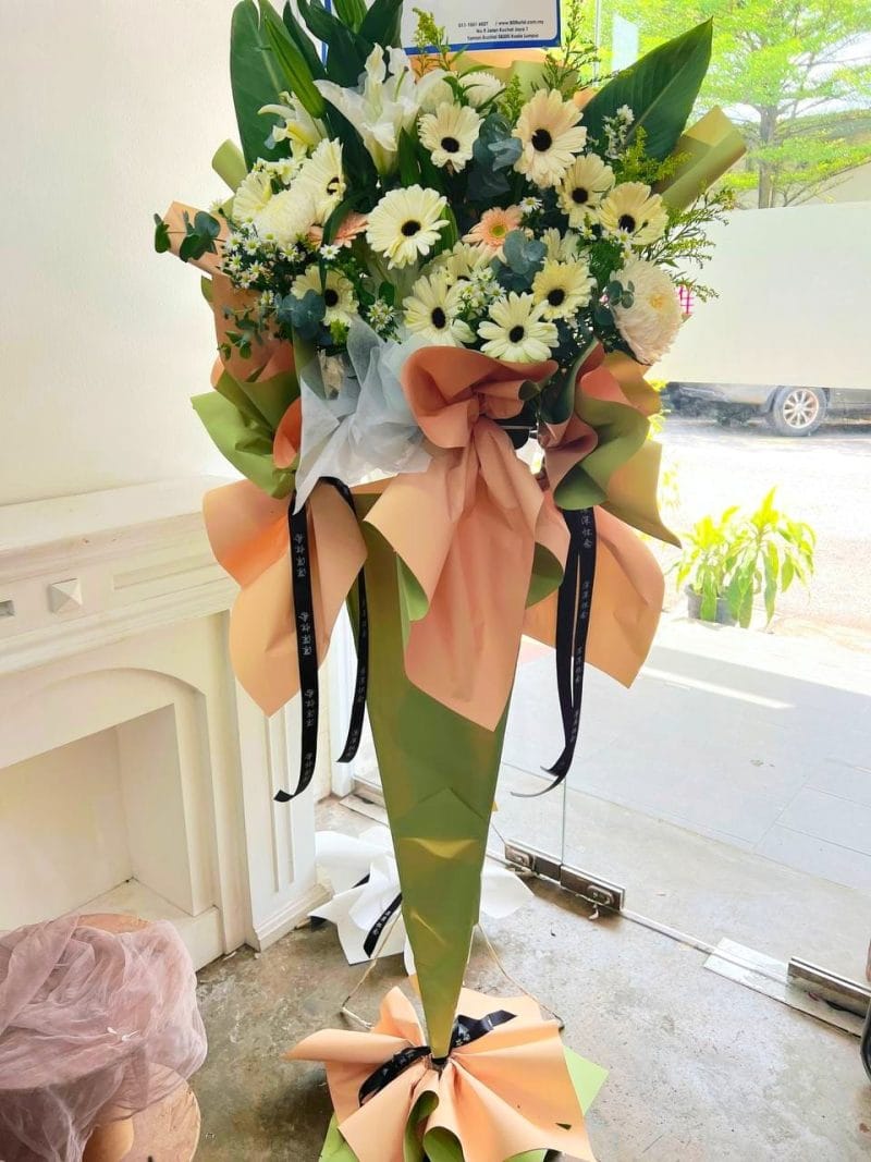 Send Condolences Flowers to Cheras Funeral Parlour