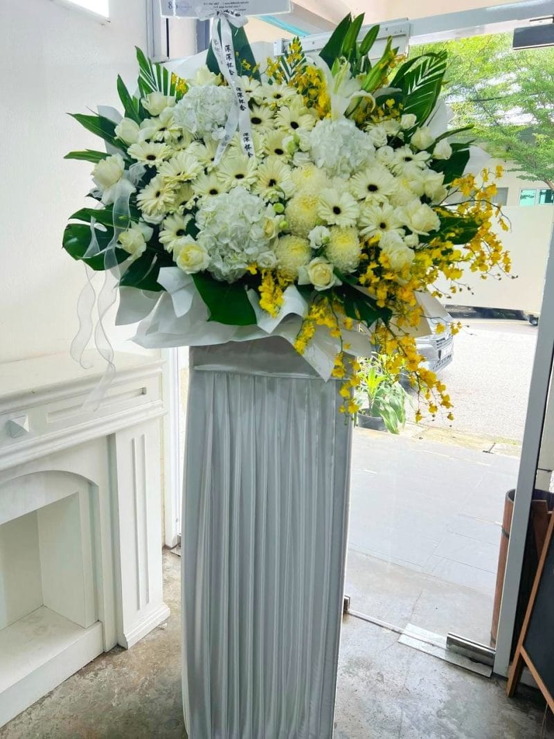 Sympathy Condolence Flower 往生慰问花篮