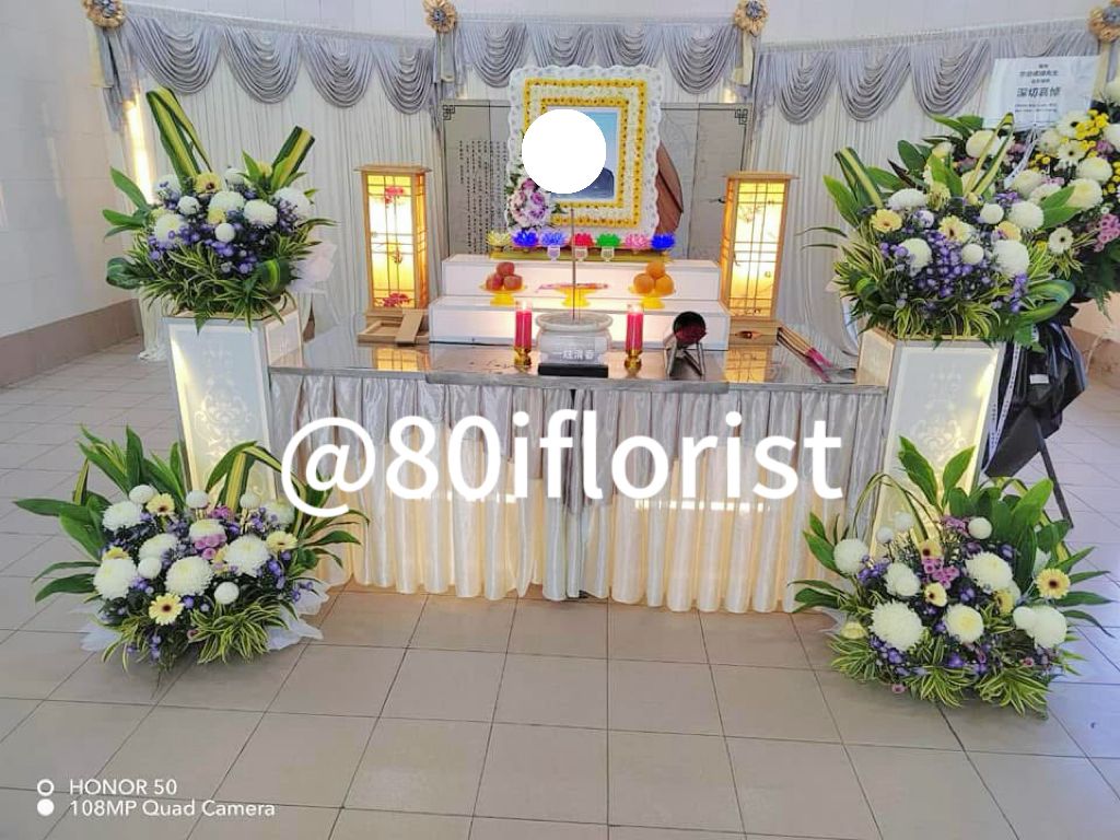 KL灵堂花艺布置