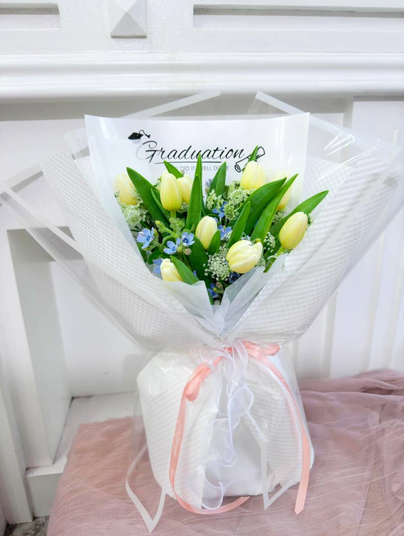 Fresh White Tulip Bouquet – TF2