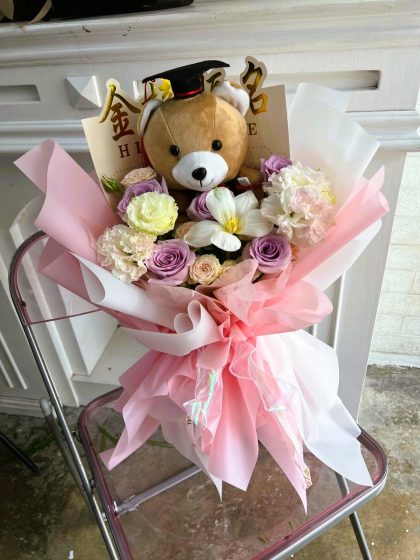 Graduation Flower Bouquet - Taylor College Subang Jaya